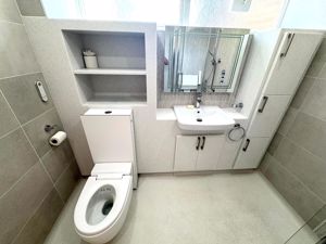 Photo 17- click for photo gallery